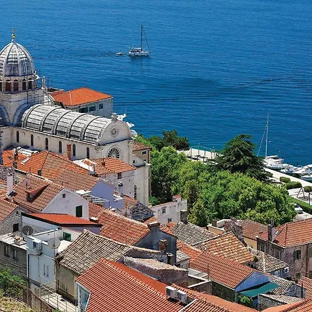 公寓 Awesome In Bilice With Wifi *