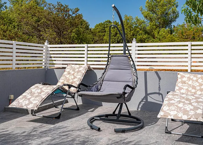 Awesome In Bilice With Wifi Bilice