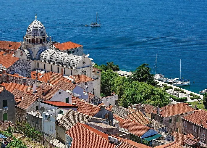 Apartamento Awesome In Bilice With Wifi *